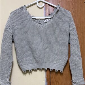 Moon & Madison Light Gray Knit Sweater
